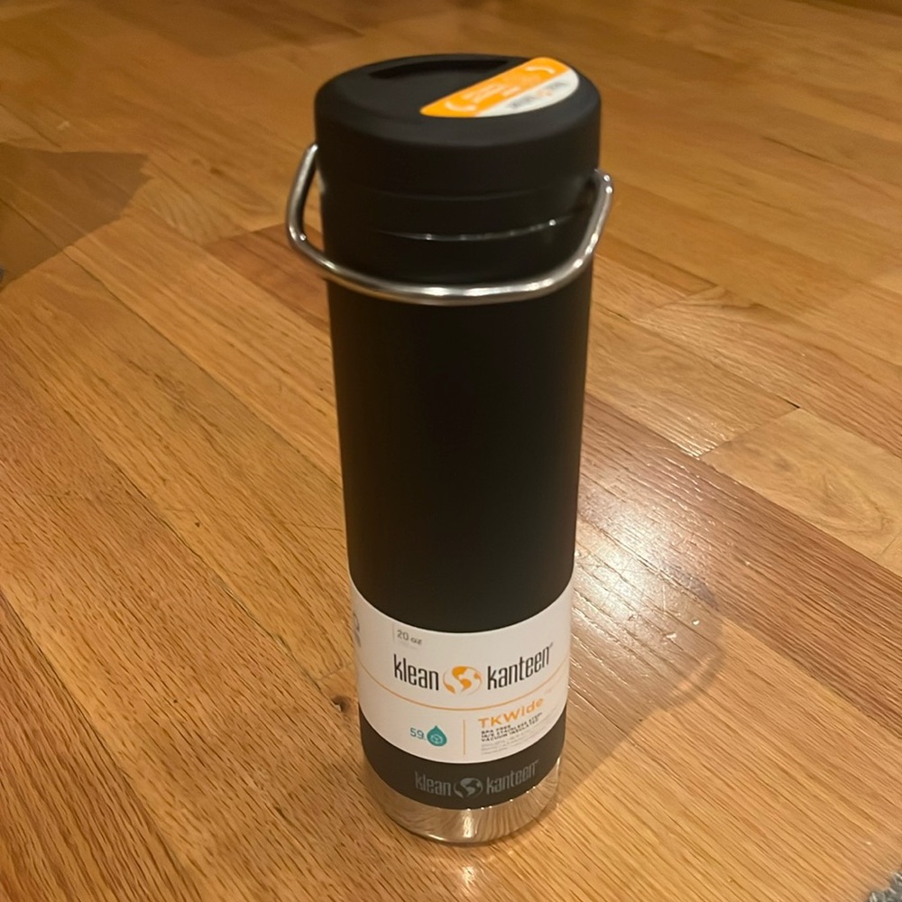 Klean Kanteen 20oz insulated water bottle
